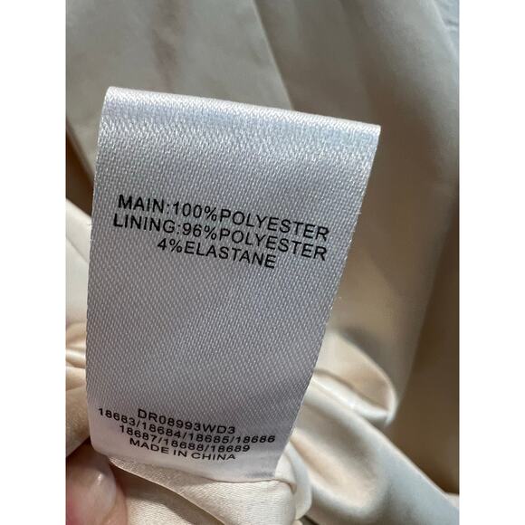 MESHKI Champagne Satin Gown XXS NWT Elegant Formal Dress with Slit - Picture 6 of 16